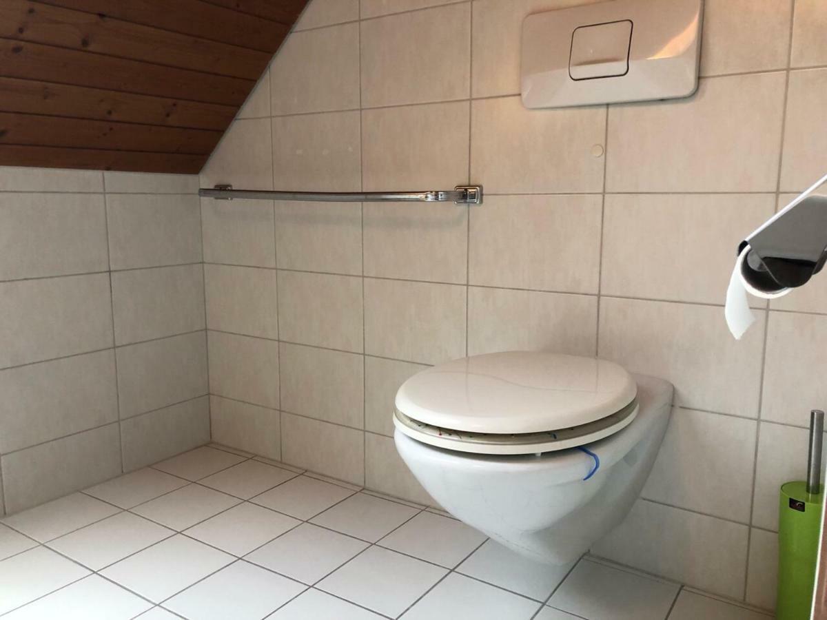 فندق ويتينغينفي  A&B Casa Blanca Apartman المظهر الخارجي الصورة