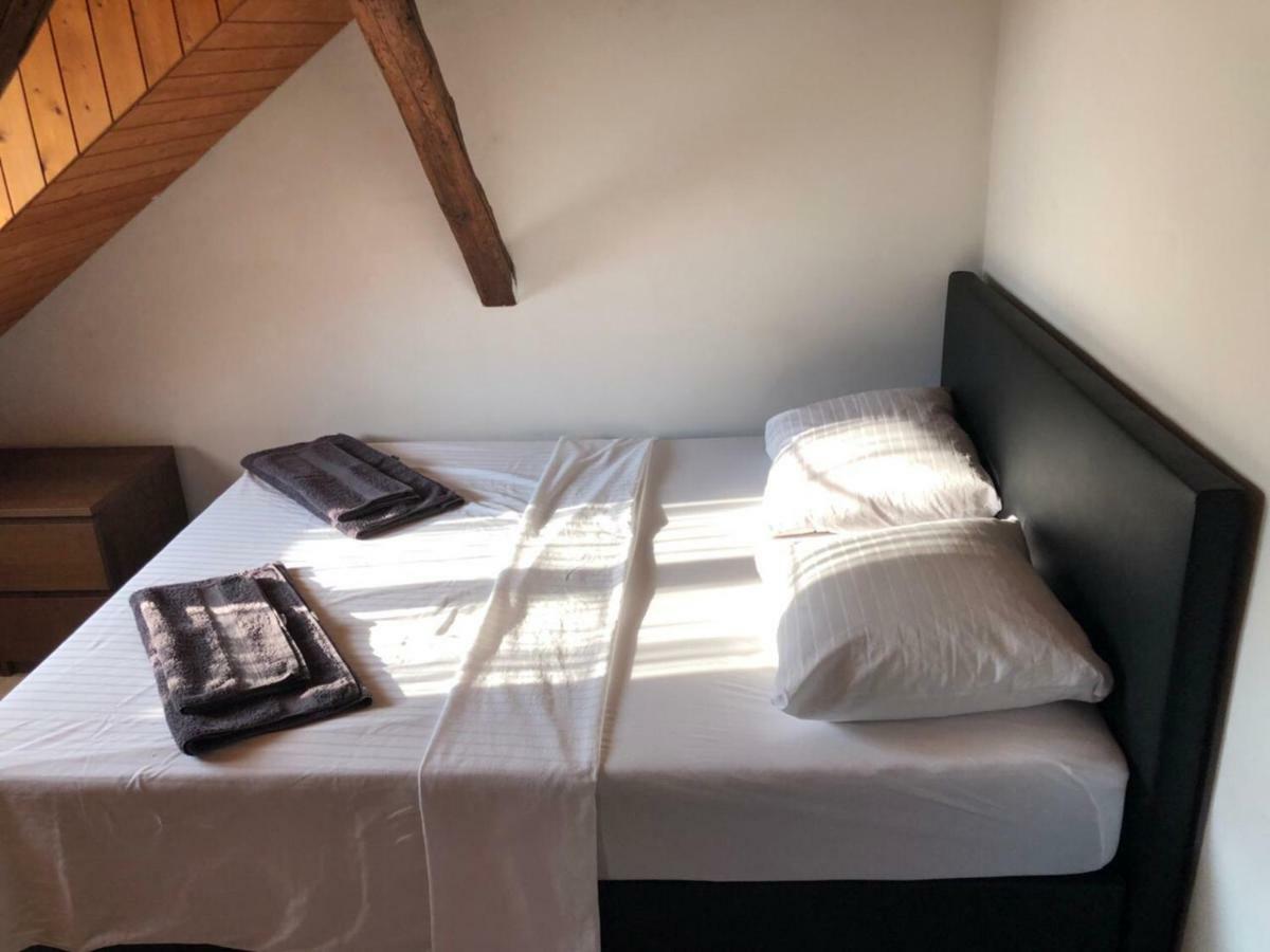 فندق ويتينغينفي  A&B Casa Blanca Apartman المظهر الخارجي الصورة